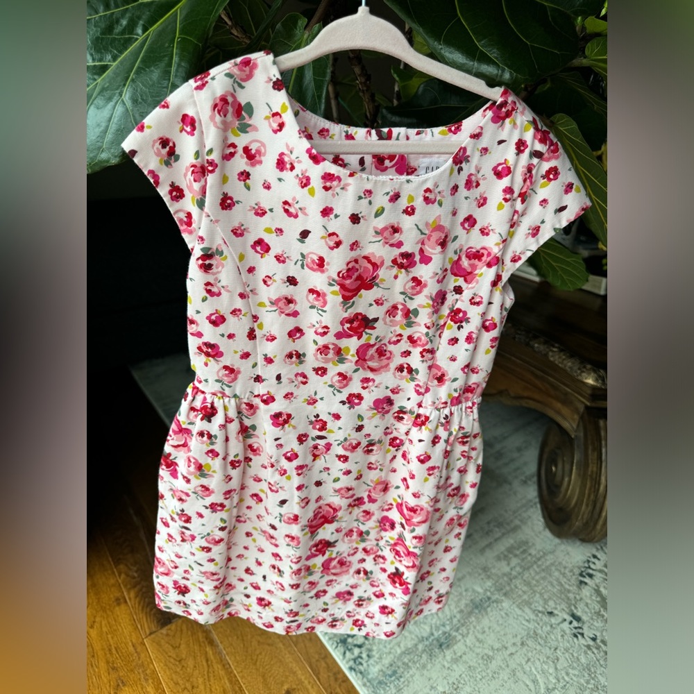 GAP Kids Pink Floral Dress Size Small (6/7)